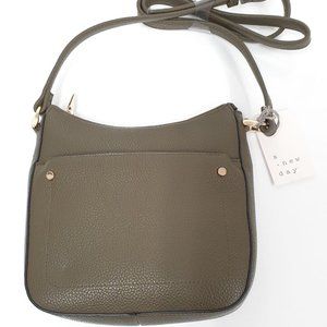 "A new day" GREEN MEDIUM LADIES CROSSBAG